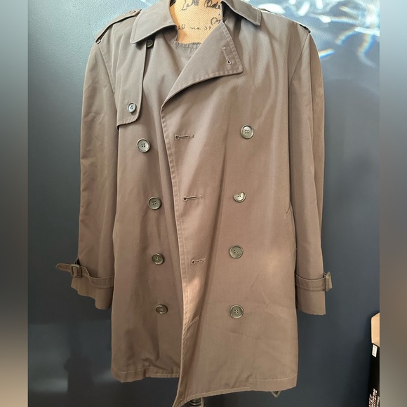 Womens Vintage London Fog Trench Coat Fully Lined Size 40S - Picture 2 of 11